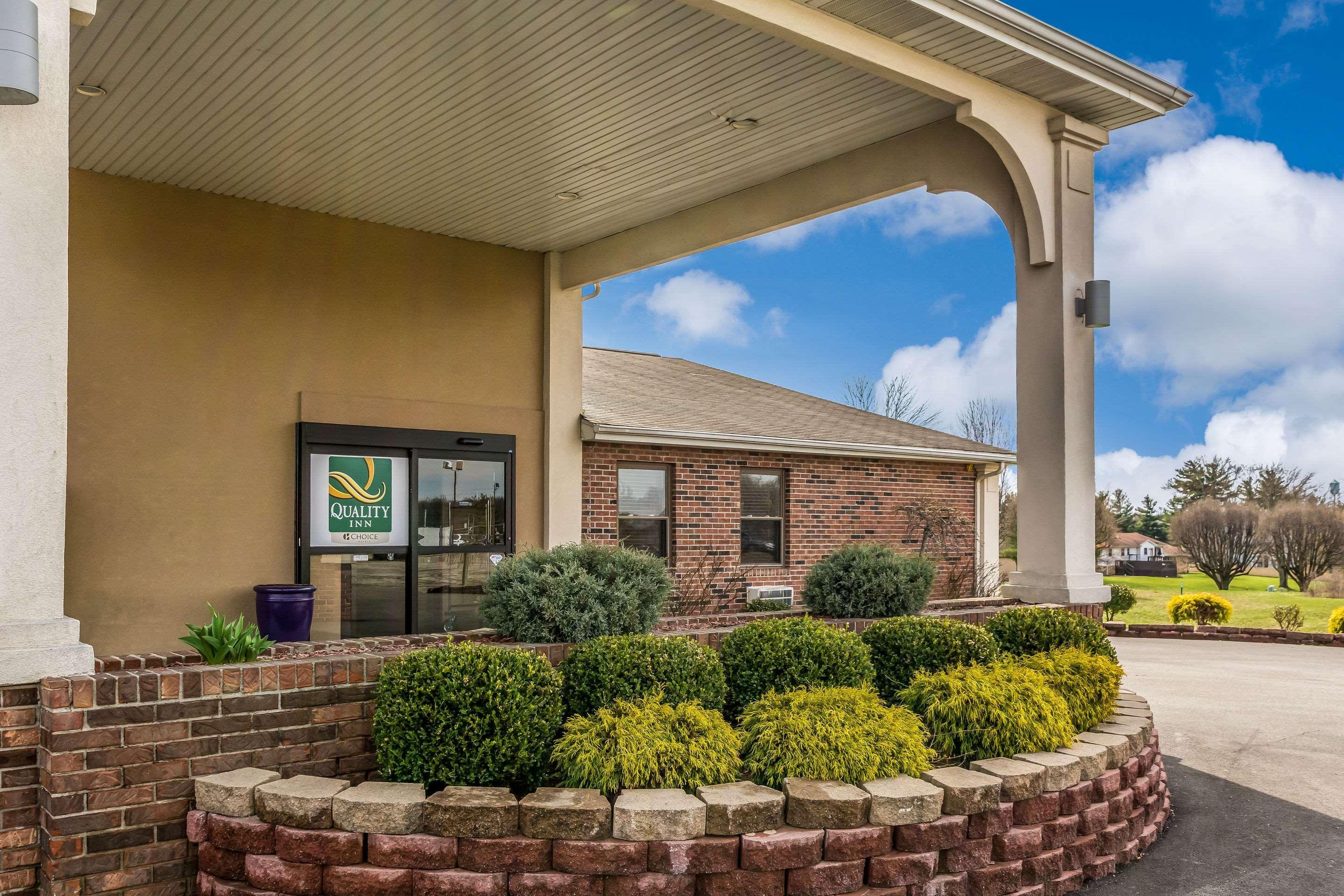 Quality Inn I-74 Batesville Exterior foto