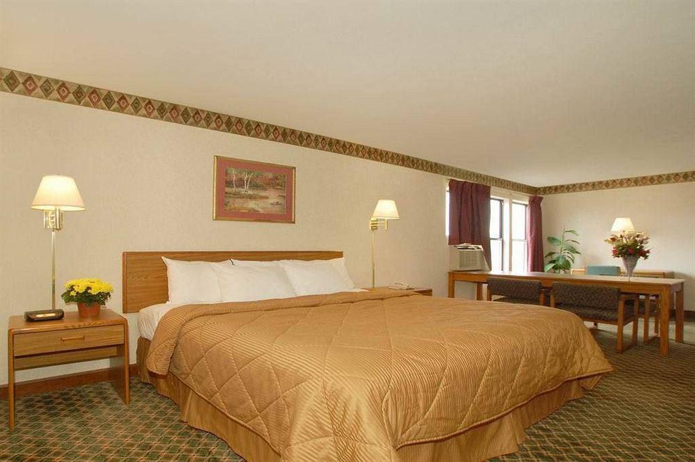Quality Inn I-74 Batesville Habitación foto
